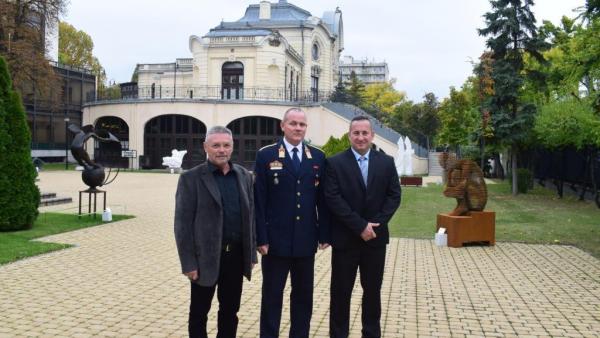 ????????????????????????????????????