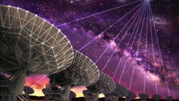 Fantáziarajz az FRB 121102 ismétlődő kitörésének megfigyeléséről az új-mexikói VLA rádiótávcső-hálózattal
Forrás: Danielle Futselaar