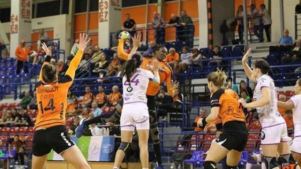 A narancsmezes érdiek 34-24-re verték a Békéscsabát (Fotó: Békéscsabai Előre NKSE)