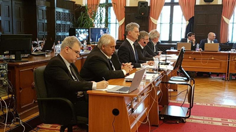 Egy héttel elcsúsztatva tartja soros ülését Békéscsaba képviselő-testülete 2017. április 6-án. Fotó: Kovács Dénes