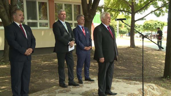 45 év után megújult épületben kezdhetik a tanévet a békéscsabai kollégisták - Hőszigetelés, nyílászárócsere 137 és fél millió forintból. Fotó: Kovács Dénes