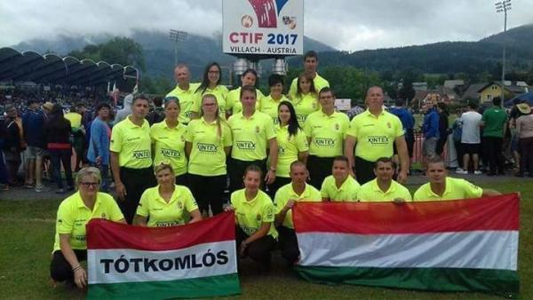 A tótkomlósi csapat. Fotó: Tótkomlósi Önkéntes Tűzoltó Egyesület