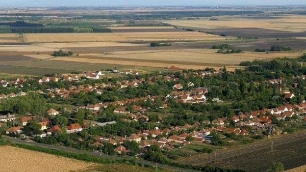 Tarhos a levegőből