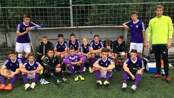 Csalódott volt az U16-os csapat a hazai vereség után (Fotó: Békéscsaba Labdarúgó Akadémia)