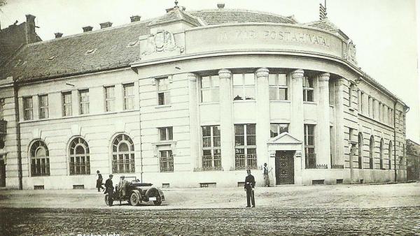 A postapalota egykori látképe 1931-ből