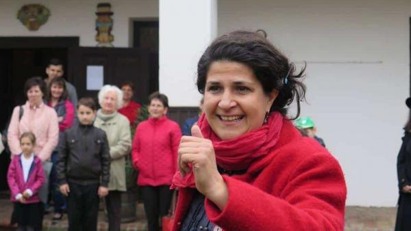 A népmesében ahhoz, hogy a főhős elérje célját, segítők szegődnek, ilyen nekem a családom