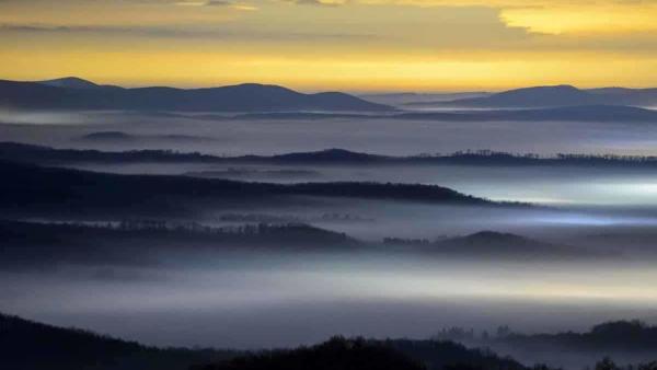 Köd Salgótarján felett. Archív MTI Fotó: Komka Péter