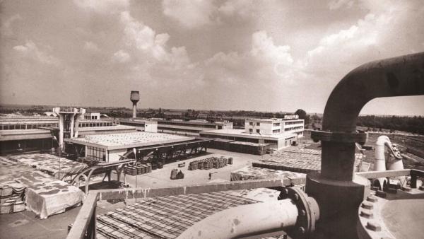 Az új üzemcsarnokot 1966. április 29-én adták át