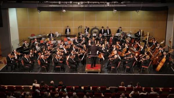 Békéscsabán koncerteztek a Nemzeti Filharmonikusok. Fotó: Felegyi Anikó