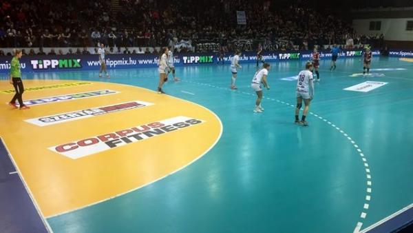 (Fotó: elorenkse.hu)