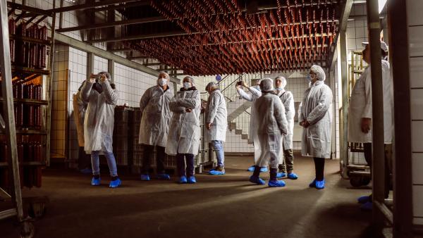 Sajtótájékoztató a Gyulahús Kft.-nél. Fotó: Tóth Ivett