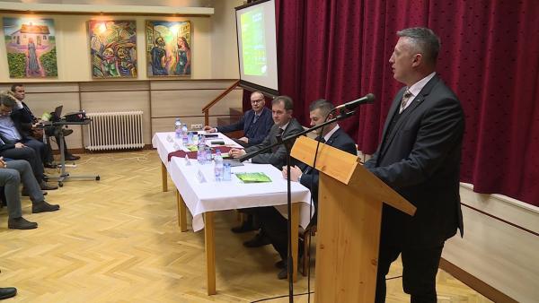 Az elmúlt években az unió három legdinamikusabban fejlődő mezőgazdaságának egyike a magyar volt – hangsúlyozta a Nemzeti Agrárgazdasági Kamara országos elnöke a gyomaendrődi agrárfórumon. Fotó: Ujházi György