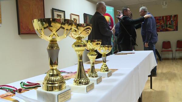 Rekordszámú nevezővel rendezték meg idén a VII. Békés Megyei Házipálinka Versenyt. Fotó: Ujházi György