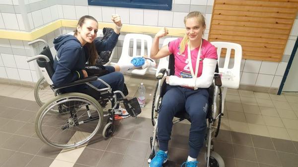 A BRSE két sérültje, Ksenija Ivanovic és Szpin Renáta. Fotó: Facebook/BRSE