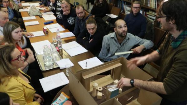 A Micimackó olvasópróbája (fotó: Békéscsabai Jókai Színház)