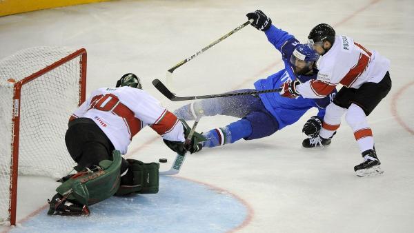 Vay Ádám (balra) kiválóan védett Olaszország ellen (MTI Fotó: Czagány Balázs)