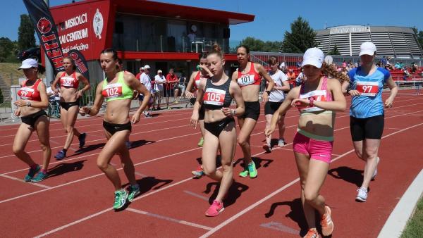 Gyaloglók az országos versenyen. Fotó: KOPP Békéscsabai Atlétikai Club
