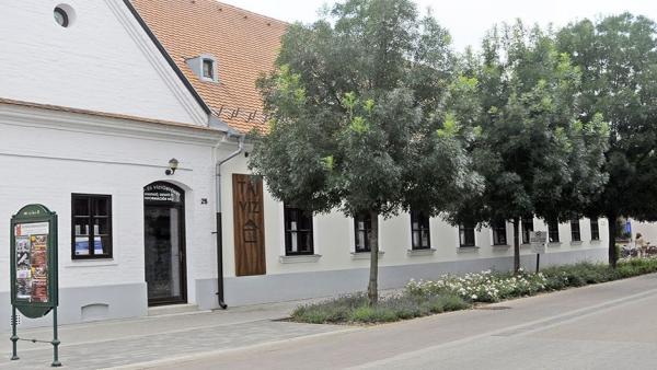 A gyulai Tájvízház is nyitva áll a Vízügy Éjszakáján. Fotó: gyulaihirlap.hu