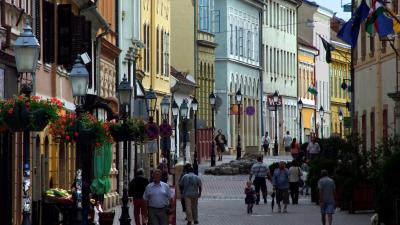 Pécs belvárosában a legmagasabbak bérleti díjakFotó: MTI