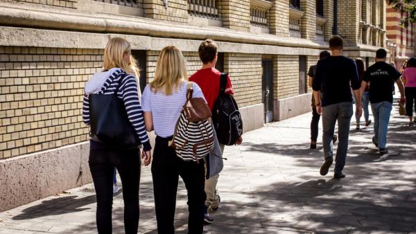 Illusztráció: Szeretlek Magyarország