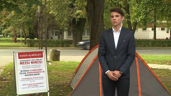 Skumáth Attila, a Jobbik békéscsabai ifjuúsági tagozatának elnöke. Fotó: F.R.