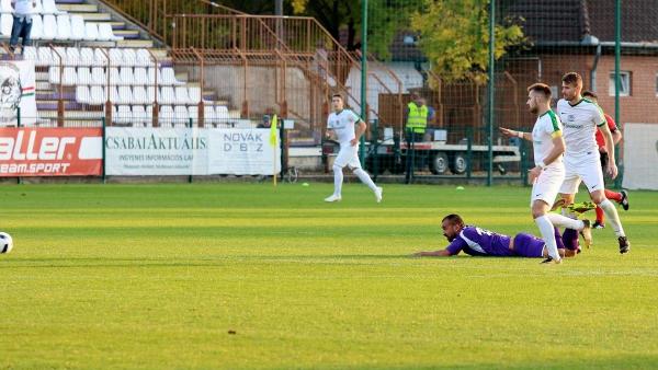 A kép jobb oldalán található nyílra kattintva megnézhetik a mérkőzésről készült galériánkat (Fotó: Milyó Pál)