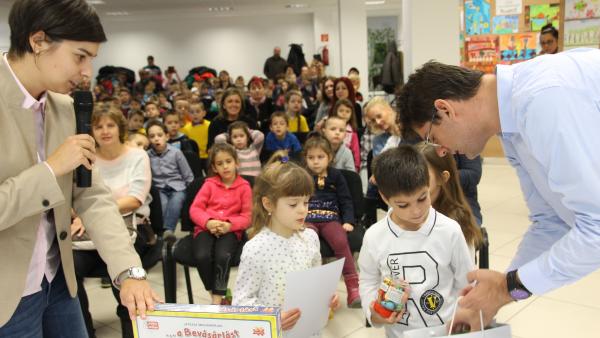 Kihirdették a Zöldségek világnapjához kapcsolódó rajzverseny eredményeit. Fotó: Krajcsovics László