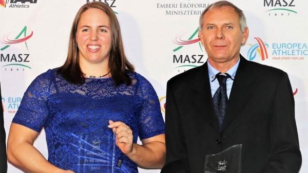 Márton Anita ötödször lett az Év Női Atlétája, edzője, id. Eperjesi László pedig edzői különdíjat kapott (fotó: MASZ)