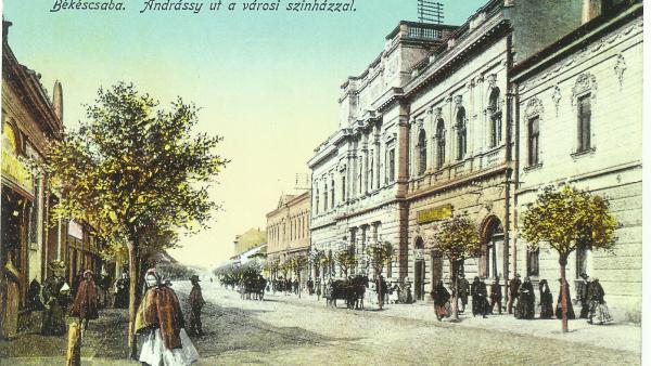 A Városi Színház képeslapfotója az átépítés után 1912 körül