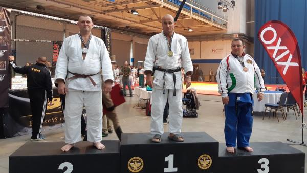 Balról Szentandrászki János, középen Halmágyi Antal