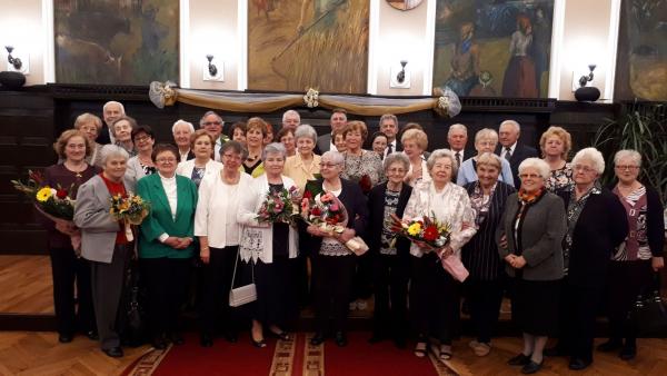 A kép jobb oldalán található nyílra kattintva lapozhat galériánkban