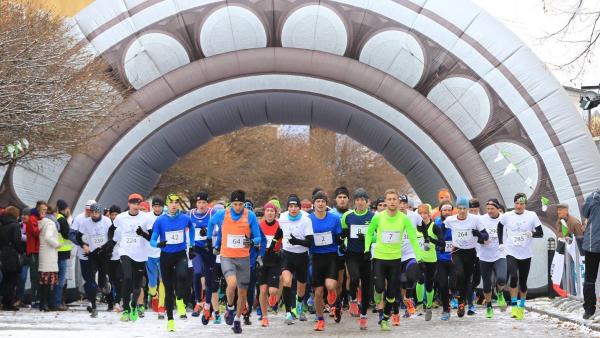 Gregor László rajtja (fotó: Kopp Békéscsabai Atlétikai Club)
