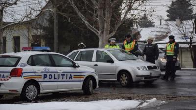 Magyar és román rendőrök közösen járőröznek. Fotó: police.hu