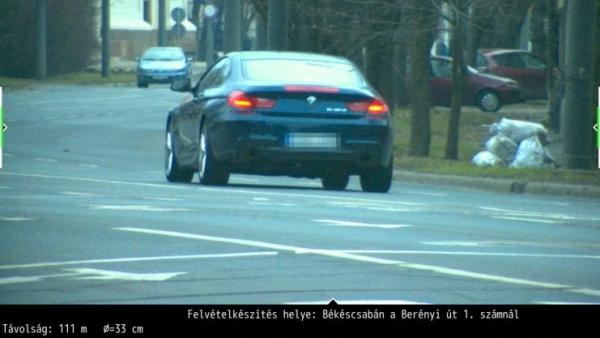 Békéscsabán, a Berényi úton száguldozott, a traffipax elkapta a pillanatot. Fotó: police.hu