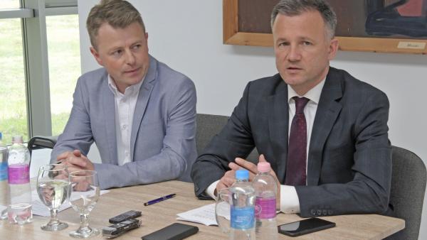 

Alt Norbert és Görgényi Ernő (fotó: Gyulai Hírlap – Tóth Péter)