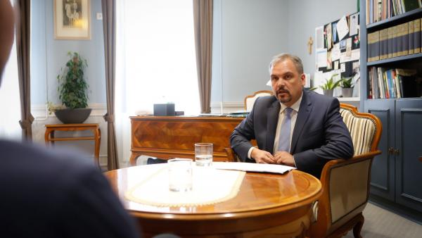 Zalai Mihály, a Békés Megyei Önkormányzat Közgyűlésének elnöke 2018-as mérleget vont. Fotó: Békés Megyei Önkormányzat