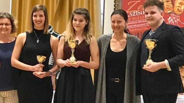 A nyertesek. Forrás: jokaiszinhaz.hu