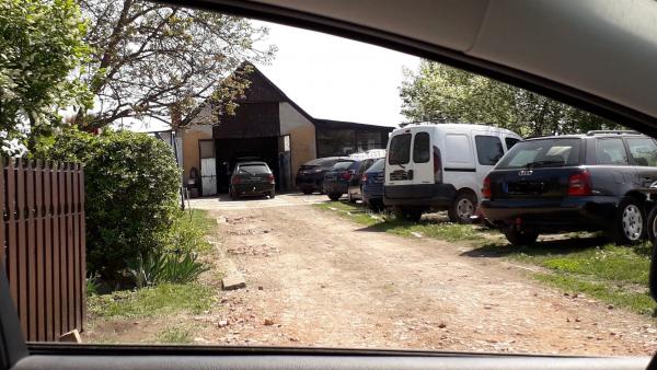 Engedély nélküli autószerelőt iktattak ki a pénzügyőrök. Forrás: NAV