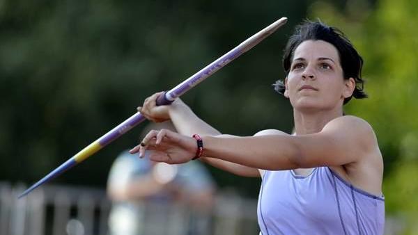 Bogdán Annabella dobás közben. Forrás: KOPP Békéscsabai Atlétikai Club