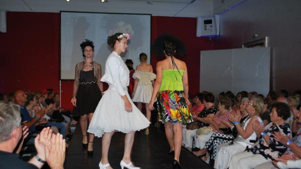 Divatbemutató a Munkácsy múzeumban. Fotó: Munkácsy Mihály Múzeum