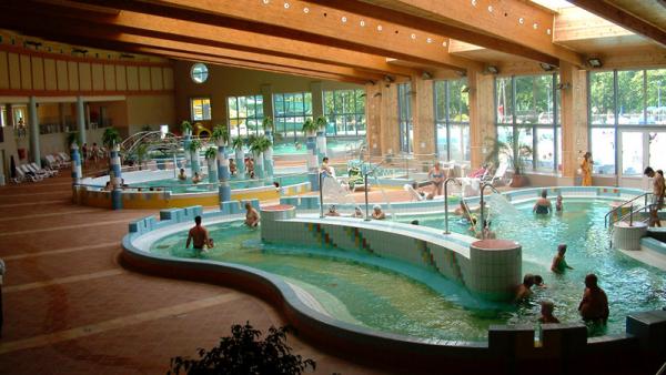 Két Békés megyei fürdő is csatlakozotFotó: gyoparosfurdo-oroshaza.hu