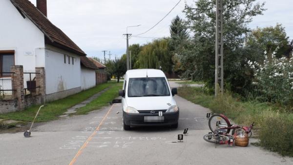 Békéscsabán, a Táncsics utca és a Kertész utca kereszteződésében történt a baleset (fotó: police.hu)