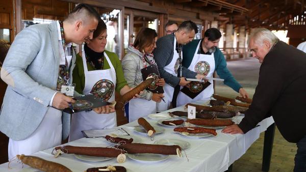 (Fotó: Csabai Kolbászfesztivál)