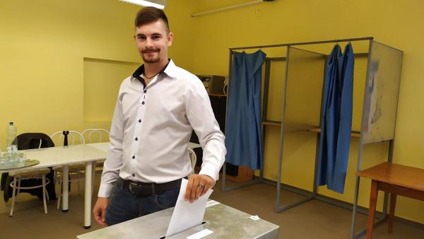 Gyebnár Dávid is leadta voksát (Fotó: Ujházi György)