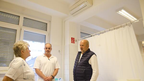 Az Orosházi Kórház traumatológia szakrendelőjében. Fotó: Orosházi Kórház/Melega Krisztián