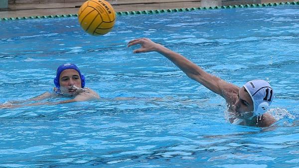 Csatári Szabolcs (jobbra), aki az első mérkőzésen hat alkalommal is eredményes volt. Fotó: Enyedi Beáta