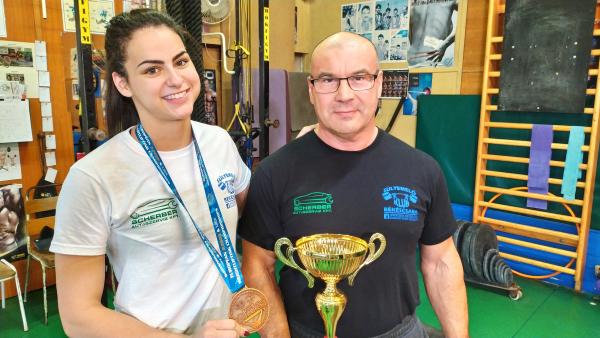 Mitykó Veronika és Bökfi János – Fotó: behir.hu