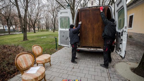 XIX. századi bútorokat kapott az Erkel Ferenc Múzeum. Forrás: gyulakult.hu