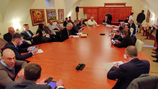 Soron kívüli közgyűlés Békéscsabán, a városháza Mokos termében 2019.12.13.-án. Fotó: behir.hu/V.D.