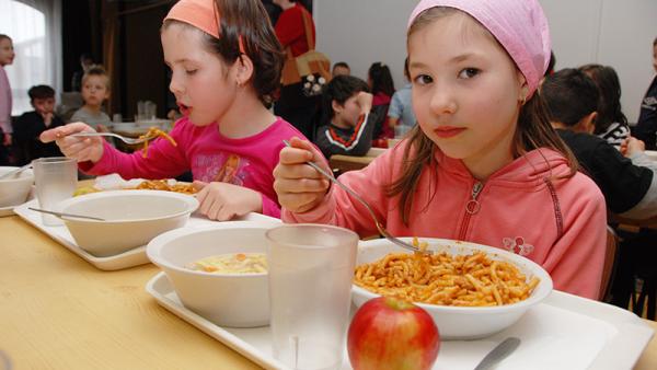 Diákélelmezés. Forrás: Oroscafe.hu